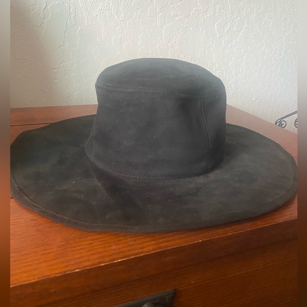 Lane Bryant Faux Suede floppy hat in black